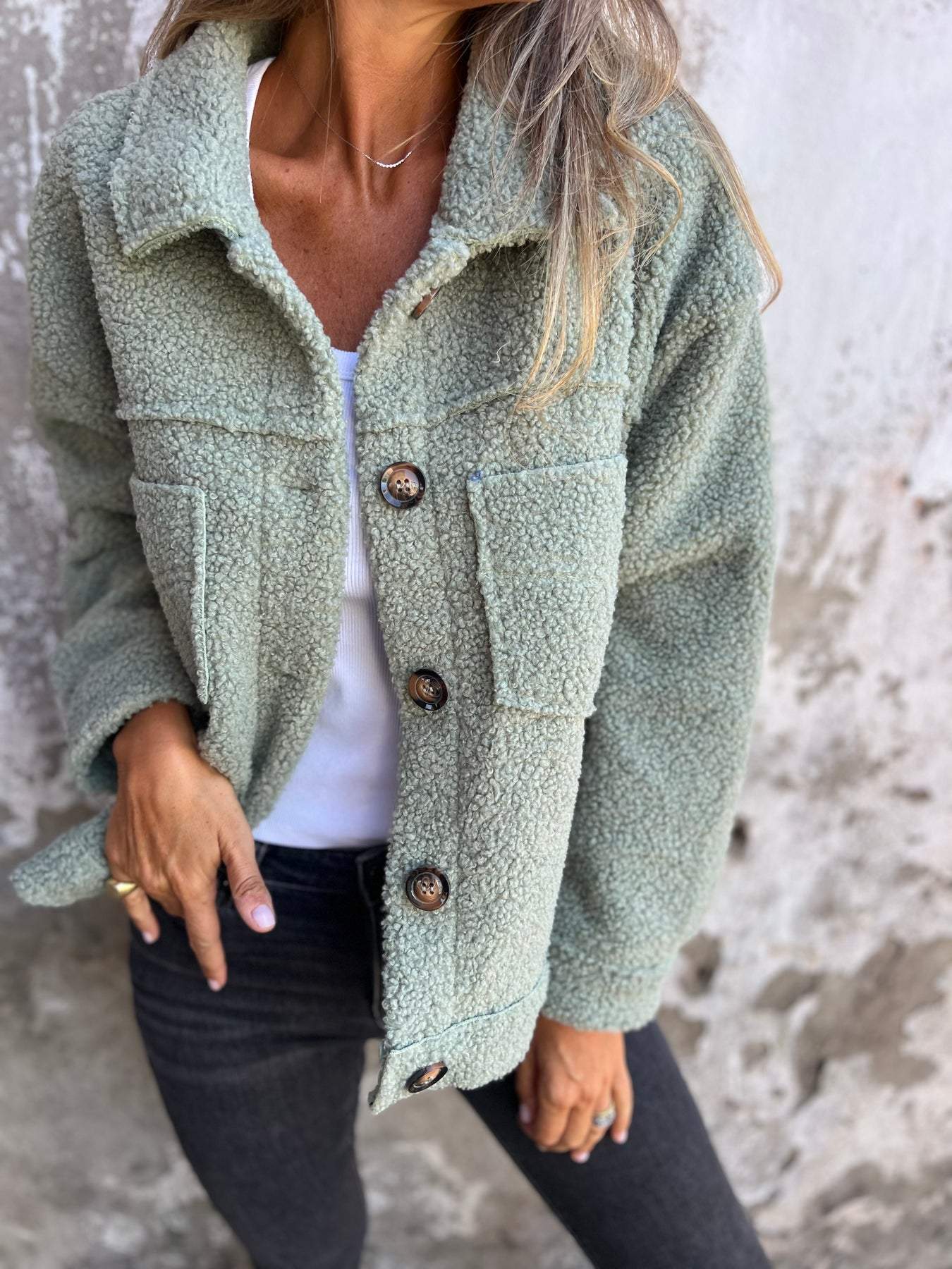 Aliza | Comfortable button-down jacket