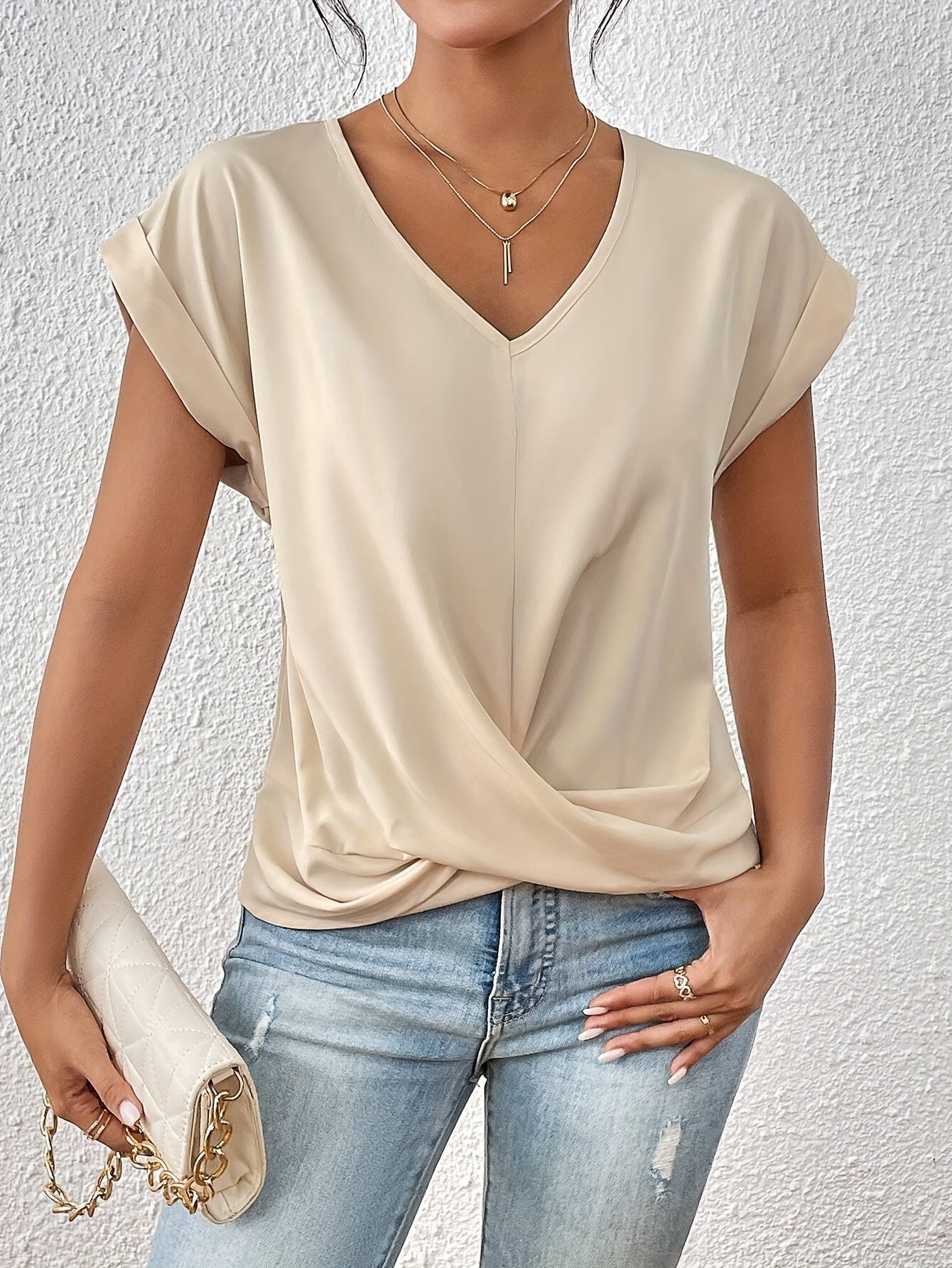 Sarah | Elegant V-Neck Summer Top