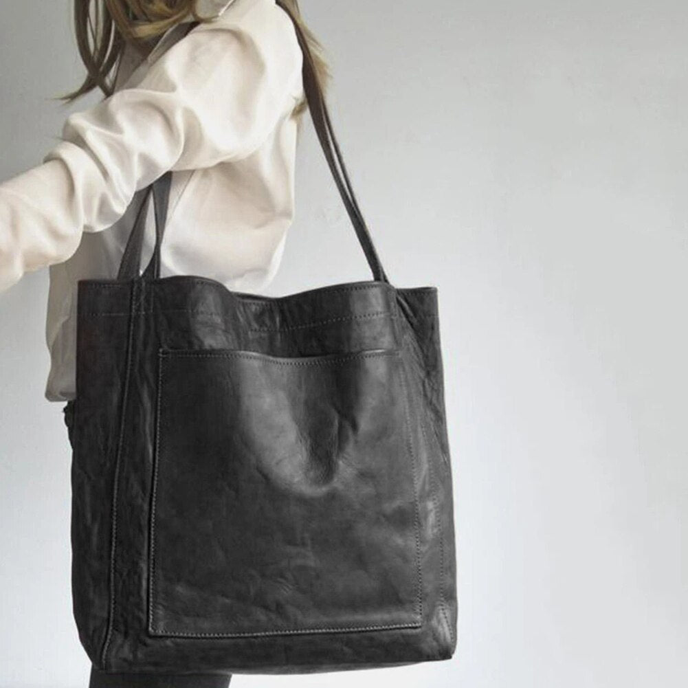 KATARINA | A classic tote bag with a timeless character