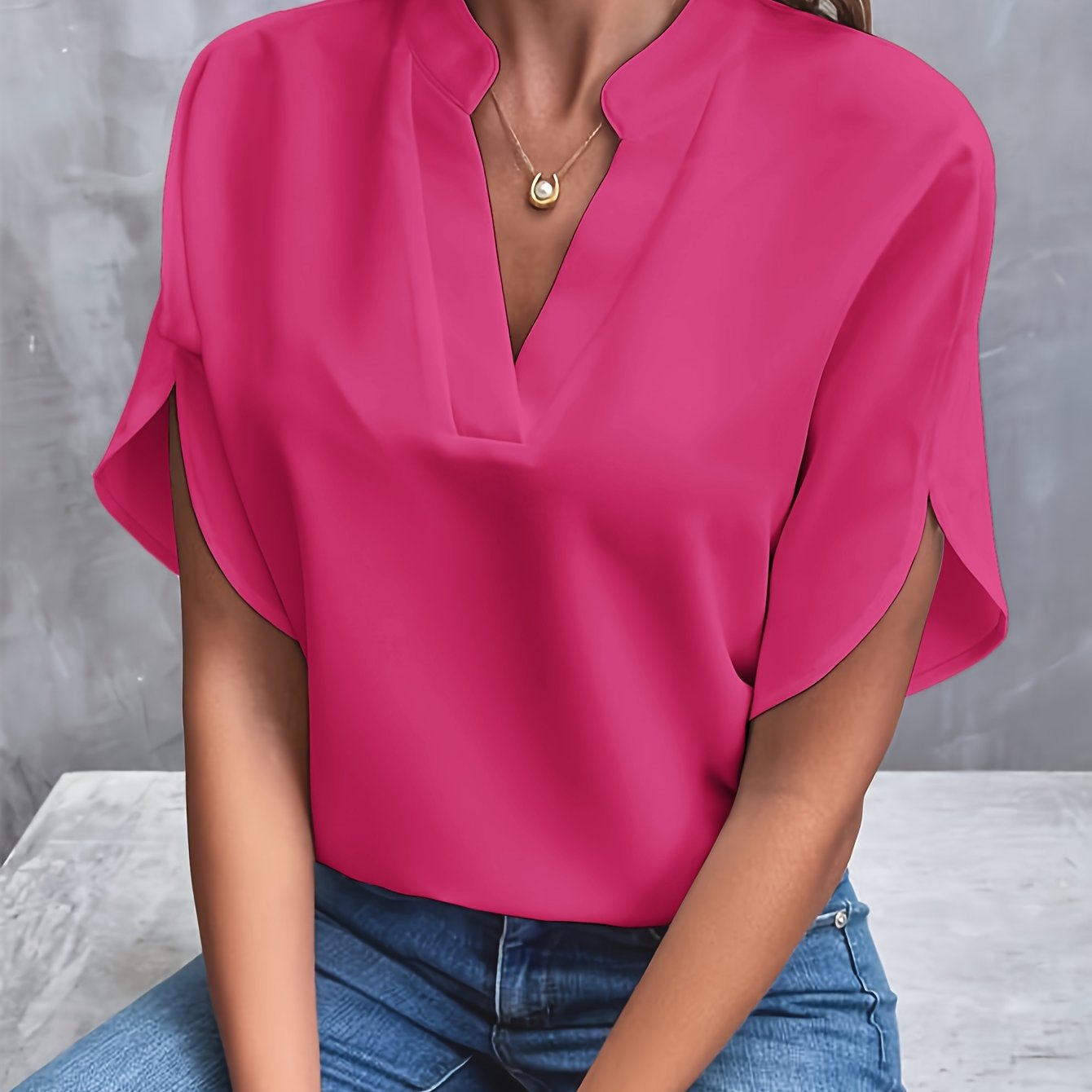 Hensley - Elegant V-Neck Blouse