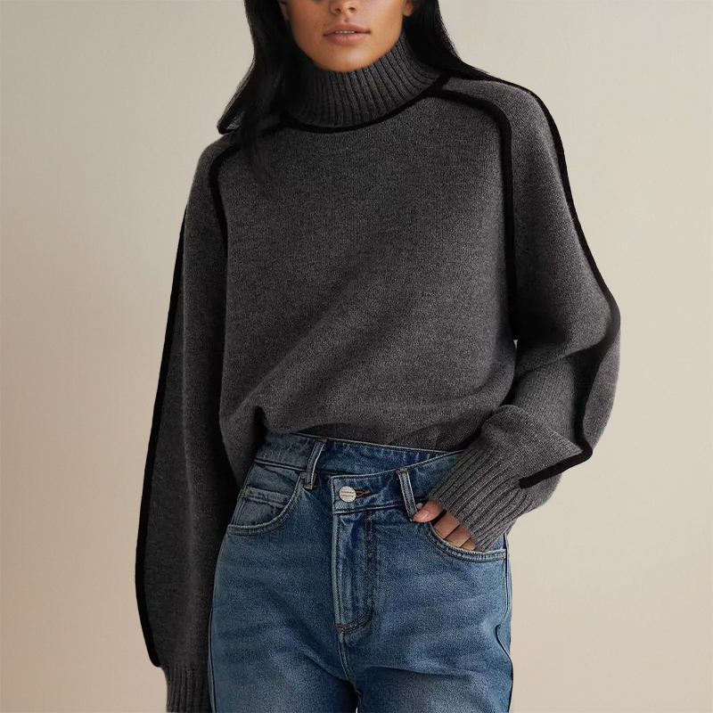 Ava | Luxurious Turtleneck with Contrasting Details